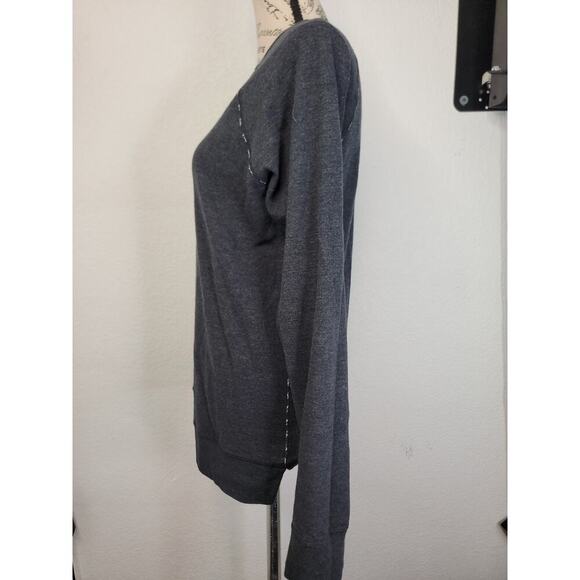 Lululemon Reversible Open Your Heart Striped Long Sleeve Top Sz Small White Gray - Picture 11 of 13